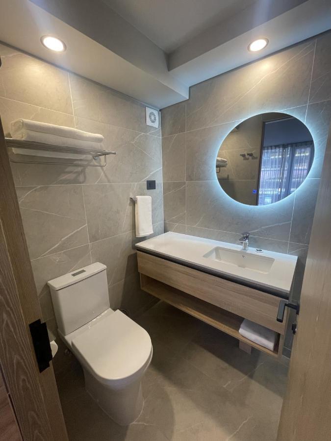 One Manquehue Aparthotel Santiago Kültér fotó